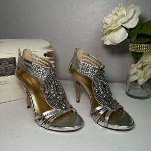 Antonio Melani wedding heels. Woman’s size 9M. Silver with crystals.